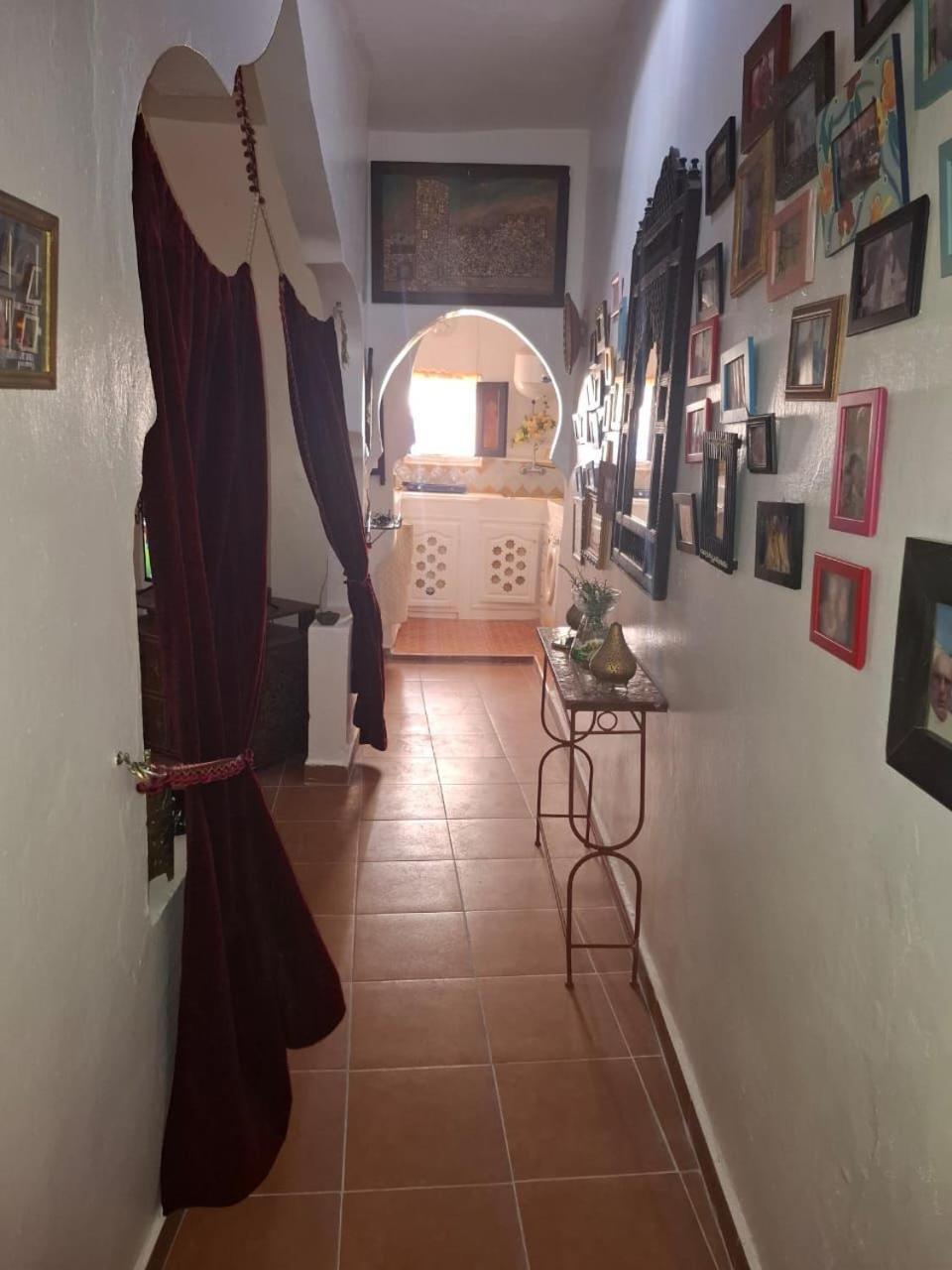 Hathor ,Casa Marroqui Con Dos Terrazas En La Medina Antigua , Ideal Parejas!! Wifi!! Asilah Bagian luar foto